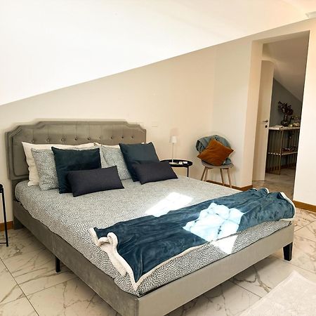 Carolas Luxury House Fiumicino Extérieur photo