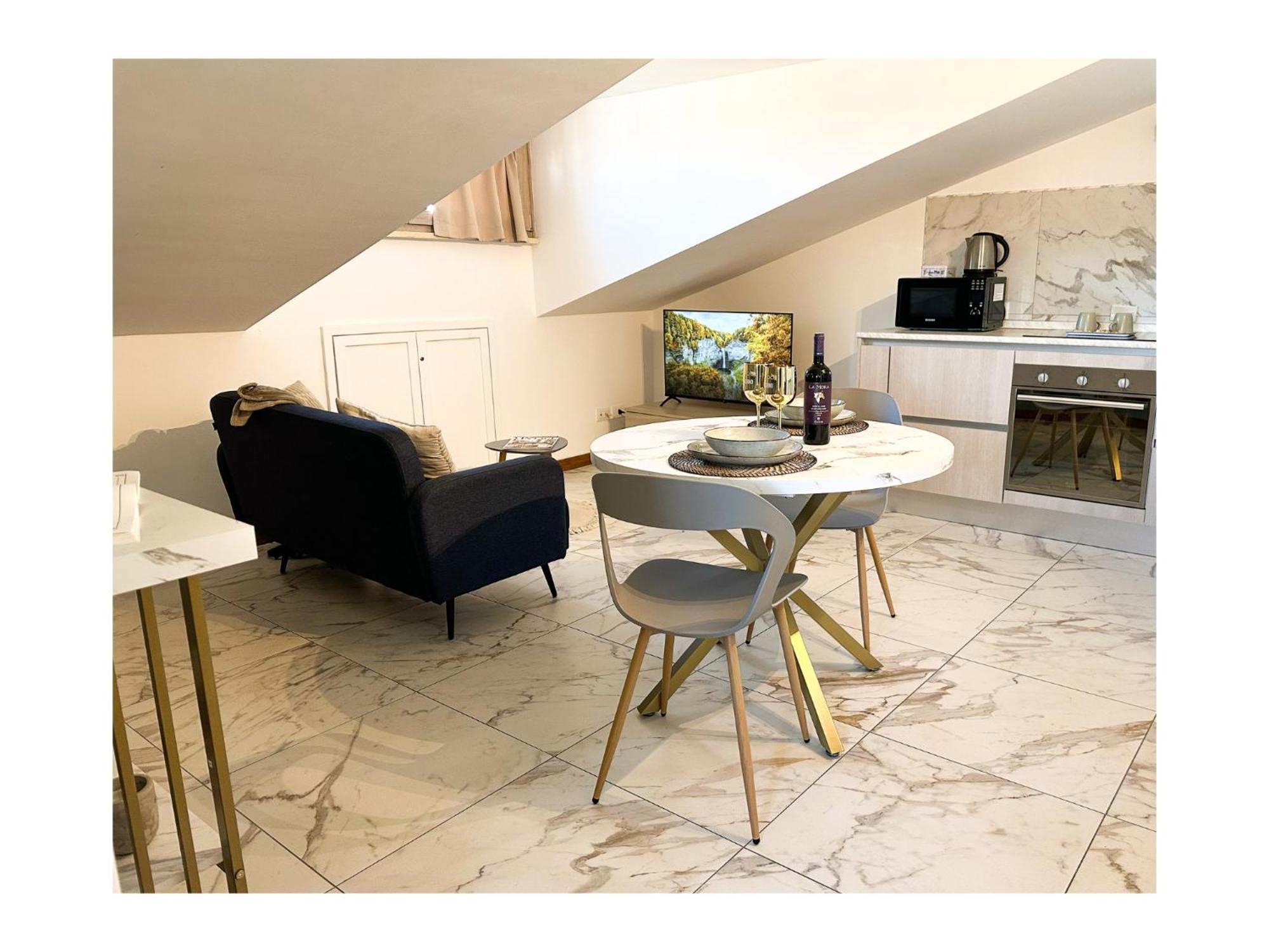 Carolas Luxury House Fiumicino Extérieur photo